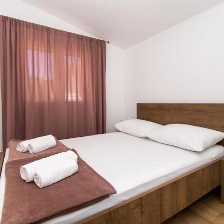 Apartmani Monika 자보리치 외부 사진