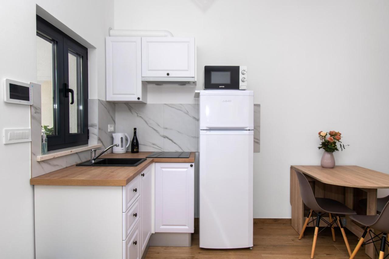 Apartmani Monika 자보리치 외부 사진
