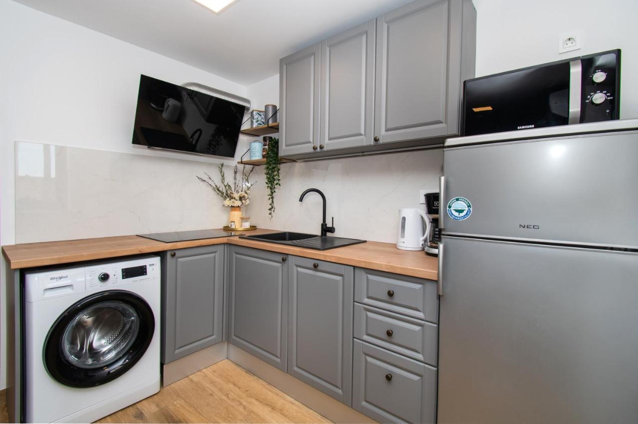 Apartmani Monika 자보리치 외부 사진