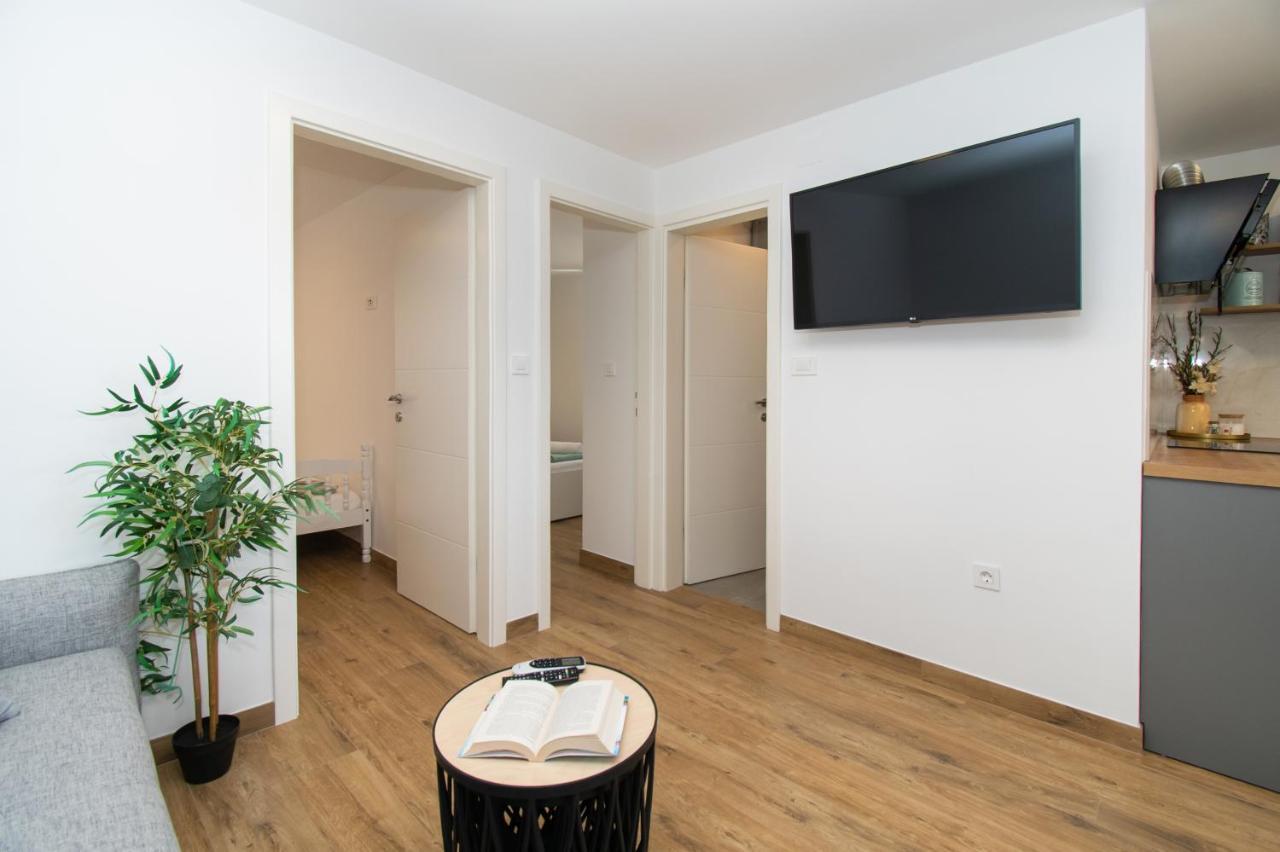 Apartmani Monika 자보리치 외부 사진